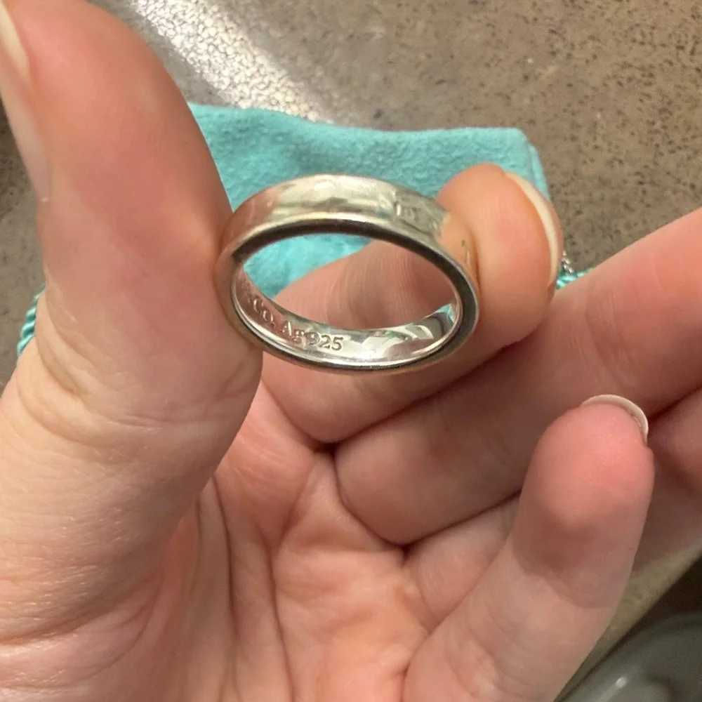 Tiffany & Co. Silver Band with Blue Pouch - Picture 2 of 2